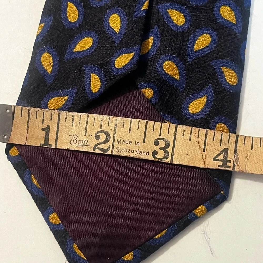 BURBERRY Blue Teardrop 100% Silk Tie (Handmade in Italy)